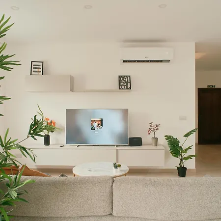 Garden Place By Shmoo San Giuliano