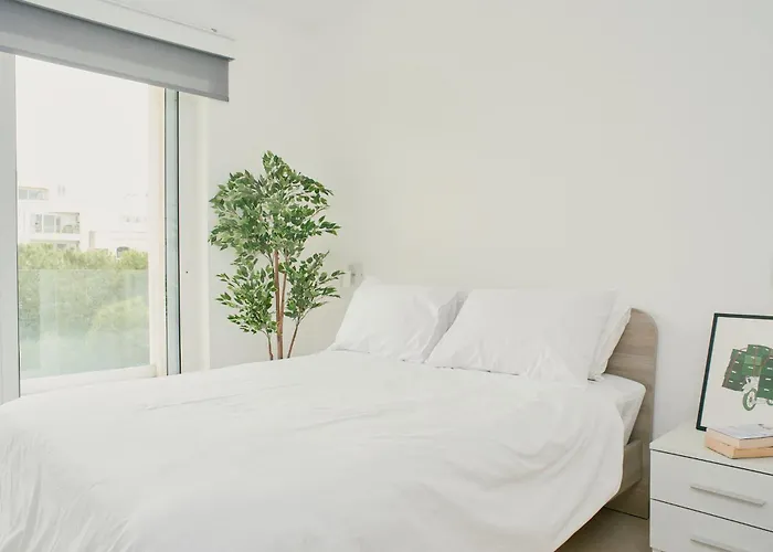 Apartamento Garden Place By Shmoo San Julián