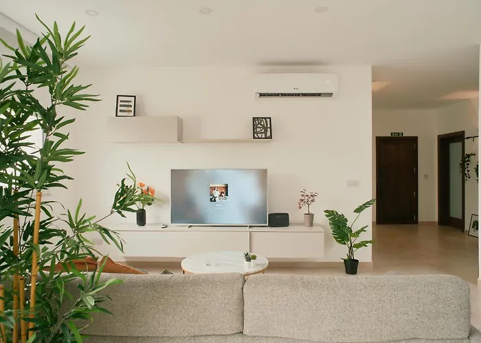 Garden Place By Shmoo Saint Julian's