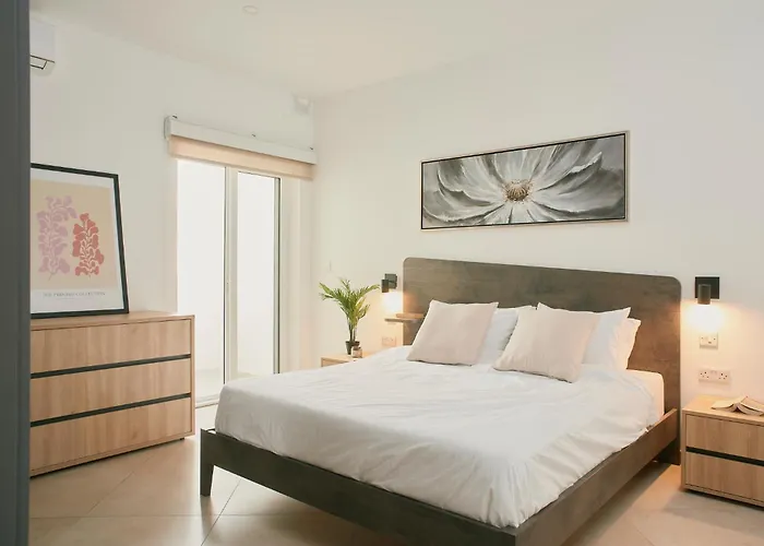 Garden Place By Shmoo Saint Julian's